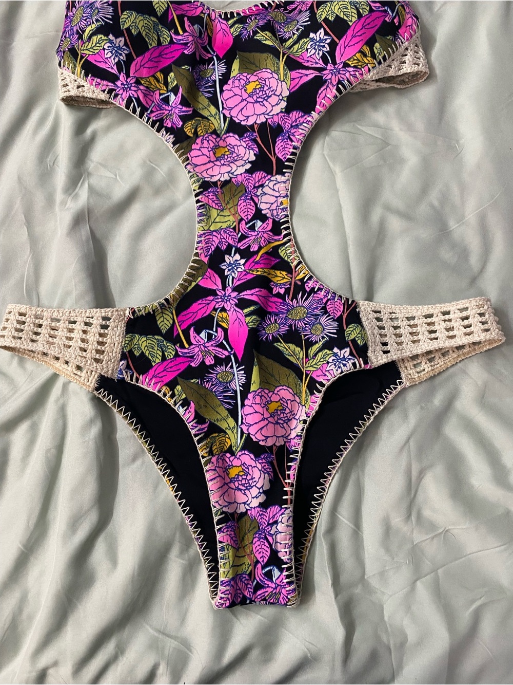 Victoria's Secret Tropical Floral Crochet Monokini Size Large Boho Festival - Picture 5 of 12